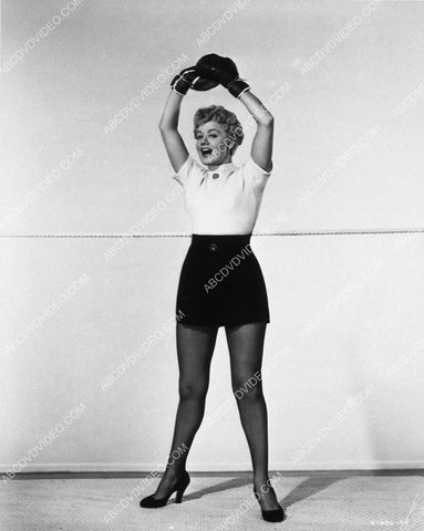 Shelley Winters in her fishnets and boxing gloves 8730-19
