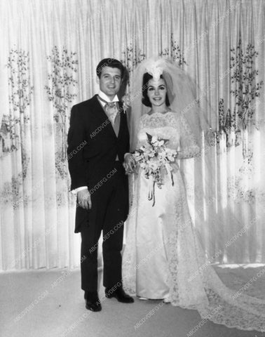 Annette Funicello Jack Gilardi candid Hollywood at wedding 8803-34