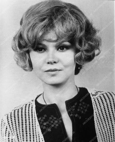 Barbara Harris portrait 8819-12
