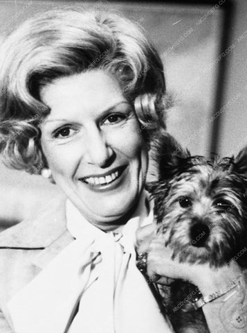 Nancy Marchand and her dog 8819-29