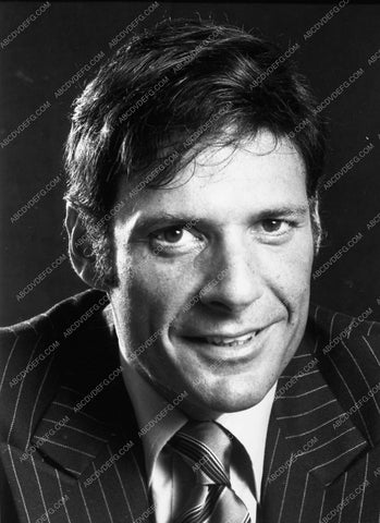 Ron Leibman portrait 8819-30