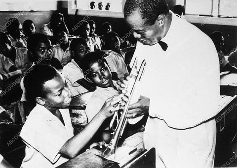 music Louis Armstrong giving some tips to kids documentary film Satchmo the Great 8856-30