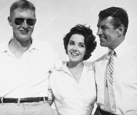 Donna Wynter Richard Egan candid 8911-34