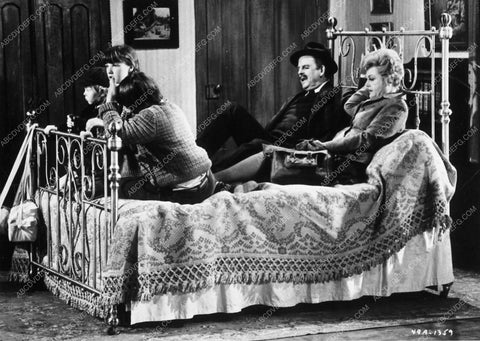 Angela Lansbury fantasy film Bedknobs and Broomsticks 8943-32