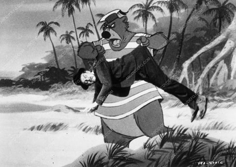 fantasy film Bedknobs and Broomsticks 8943-33