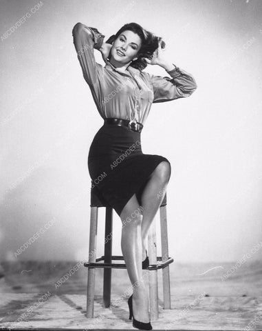 sexy secretary Mara Corday portrait 8954-32