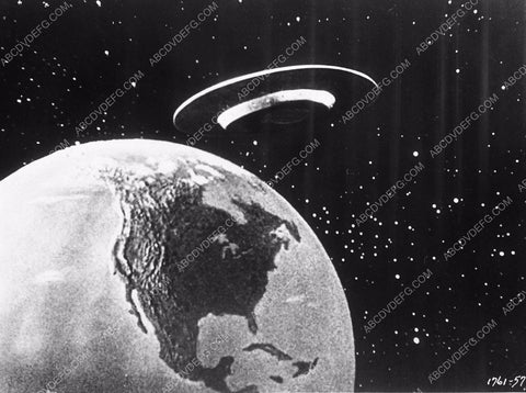 special fx flying saucer orbiting Earth film This Island Earth 8954-34