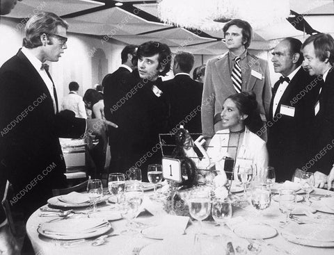 Ryan O'Neal Barbra Streisand Austin Pendleton film What's Up Doc 8969-23