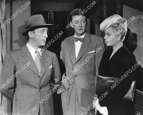 Allen Jenkins Fred Brady Marjorie Reynolds film Meet Me on Broadway 8B11-351