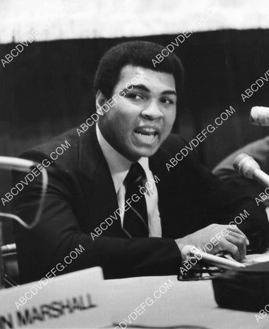Muhammad Ali press conferrence 8B11-413