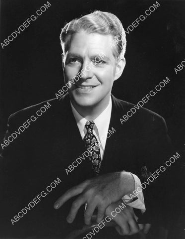 cool Nelson Eddy portrait 8B11-736
