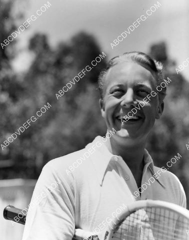 Gene Raymond on the tennis court 8B11-767