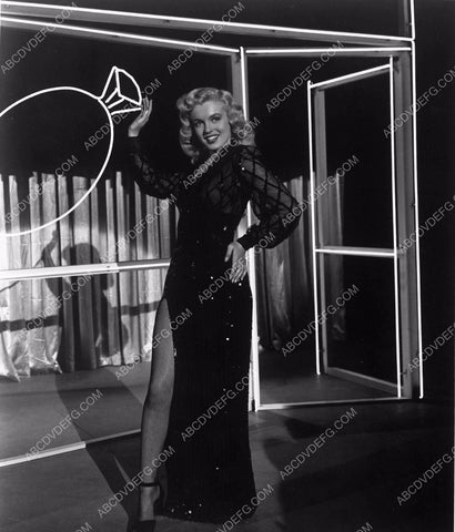 Marilyn Monroe portrait 8b03-009