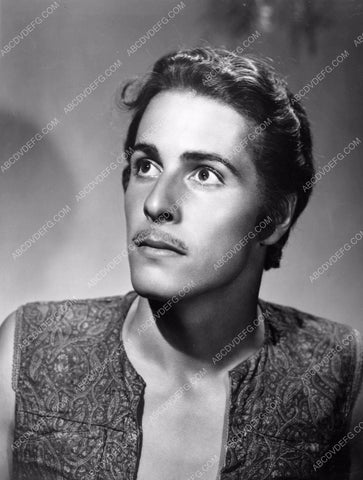 John Justinportrait film The Thief of Bagdad 8b03-369