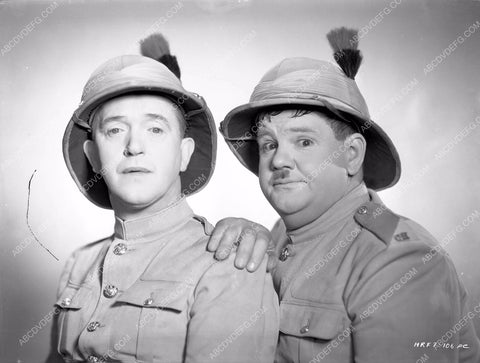 Stan Laurel Oliver Hardy comedy film Bonnie Scotland 8b03-455