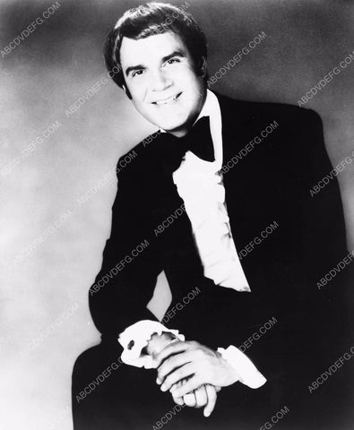 Rich Little portrait 8b03-538