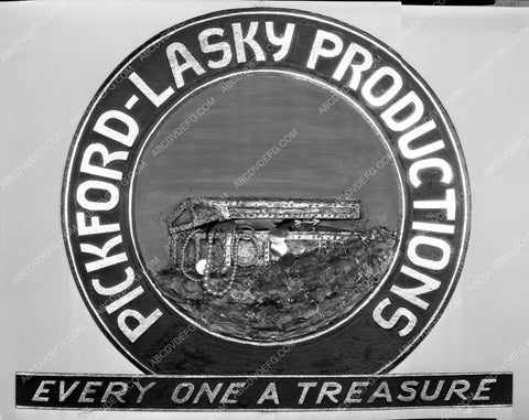 Pickford-Lasky Productions logo 8b03-559