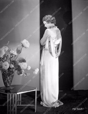 Myrna Loy full length fashion portrait 8b03-618