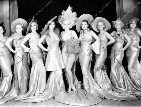 Marion Martin and showgirls Earl Carroll Vanities 8b03-683
