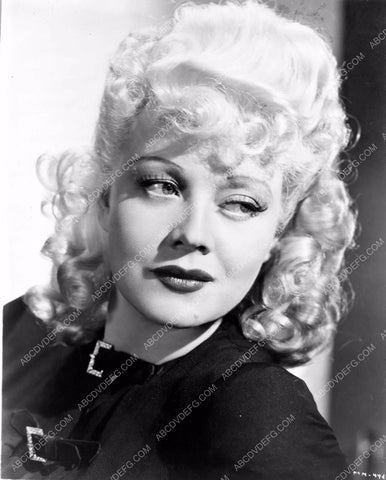 Marion Martin portrait 8b03-684