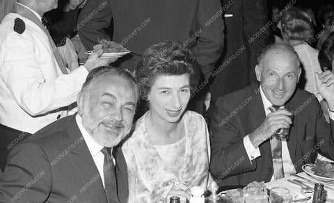 Edward G. Robinson attend Tony Martin Cyd Charrise Coconut Grove 8b03-731