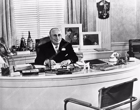 MGM Studio head Louis B. Mayer at his desk 8b03-777