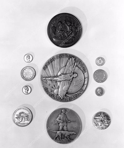 National Geographic Society medallions and coins and medals 8b03-794