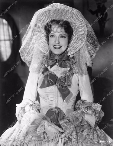 Jeanette MacDonald portrait 8b03-853