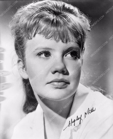 Hayley Mills portrait 8b4-006