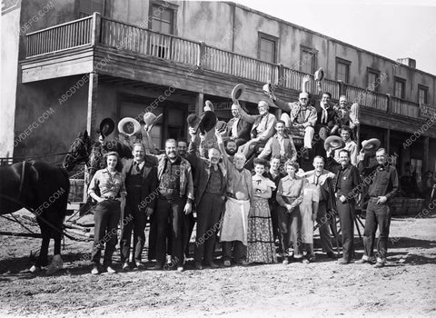 John Ford cast and crew classic western My Darling Clementine 8b4-089