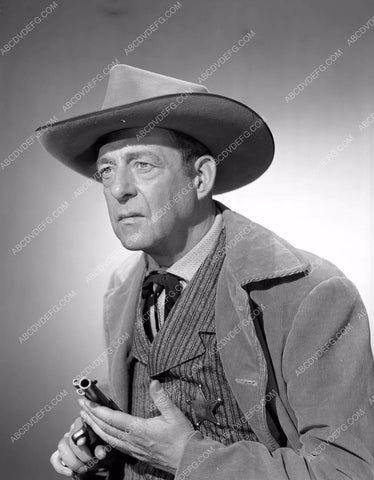 Howard Negley western portrait 8b4-096