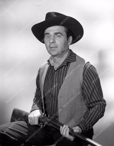 Paul Picerni western portrait 8b4-274