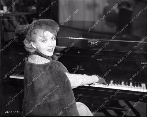 Ida Lupino at the piano film One Rainy Afternoon 8b4-282