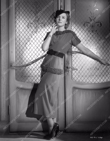 Ida Lupino costume wardrobe shots One Rainy Afternoon 8b4-364