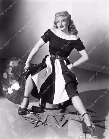 Ginger Rogers takes a stab at painting 8b4-655