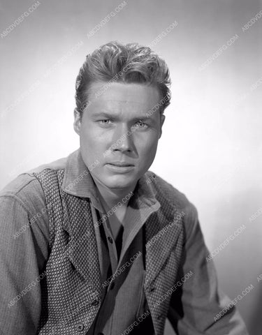John Smith western portrait 8b5-023