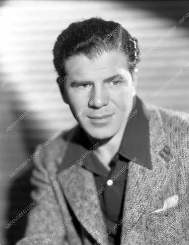 very young Lionel Stander portrait 8b5-106