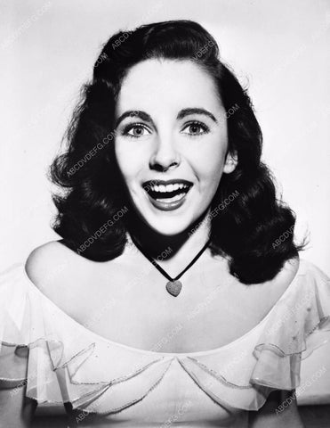 Elizabeth Taylor portrait 8b5-222