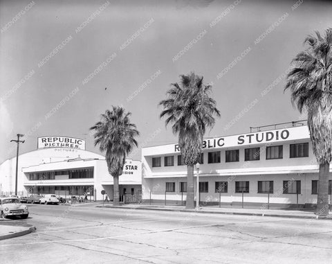 historic Los Angeles Republic Pictures Studios (now MTM CBS) 8b5-286