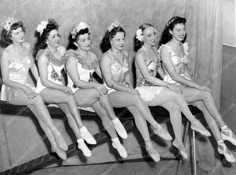 dance ballet girls of the Skyland Ballet (of Chicago?) 8b6-016