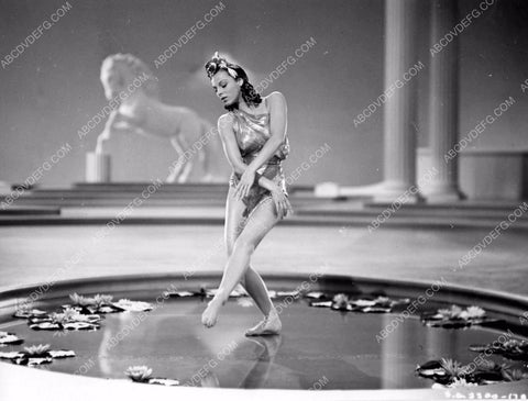 dance ballet Vera Zorina dances the Water Nymph The Goldwyn Follies 8b6-071