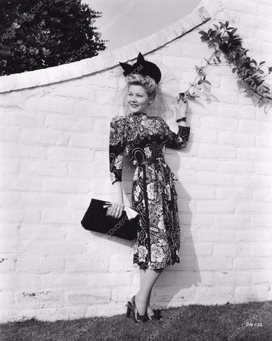 Grace McDonald models her latest fashion acquisition 8b6-437