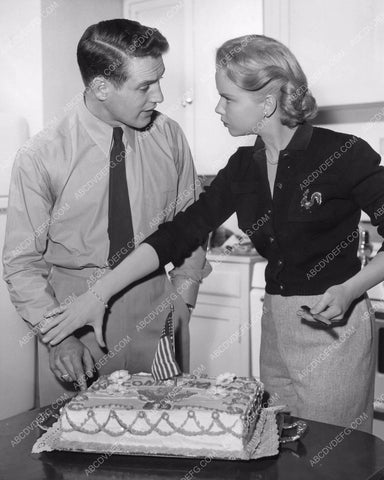 candid Anne Francis Paul Newman birthday cake MGM studios 8b6-486