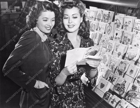 Jeff Donnell Adele Mara select Valentines cards for servicemen 8b6-551