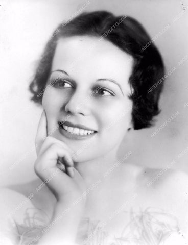 burlesque fan dancer Fay Baker portrait 8b6-609