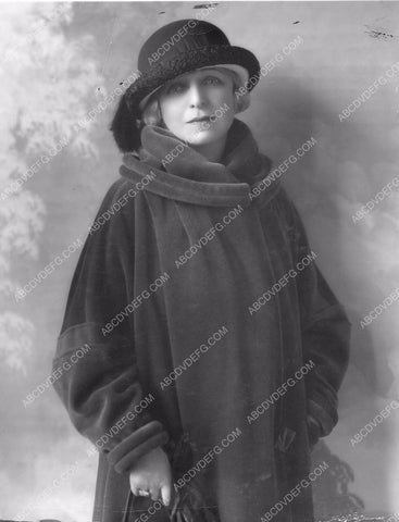 stage star Lillian Burkhart Goldsmith portrait 8b6-617