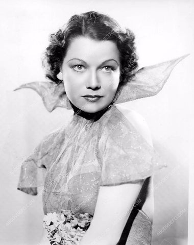 drawing a blank on cute actress portrait 8b6-621