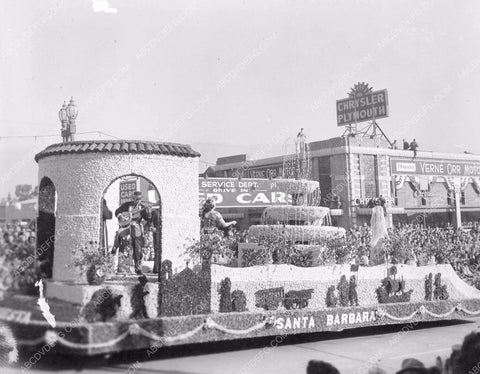 Pasadena Tourn of Roses Parade City of Santa Barbara float 8b6-734
