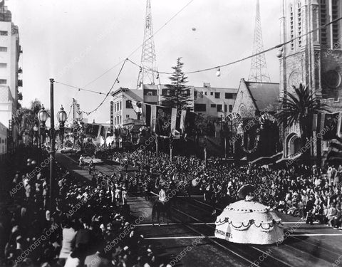 Pasadena Tourn of Roses Parade Historic Southern California 8b6-775