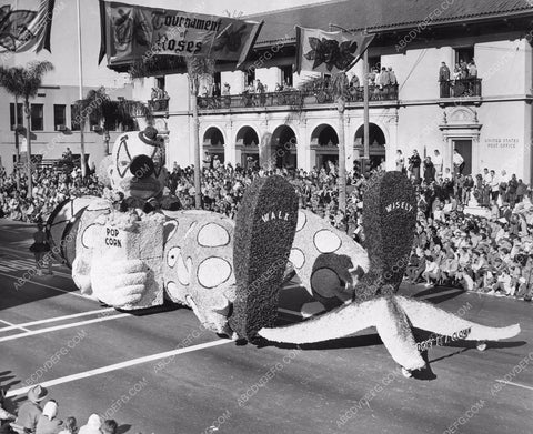Pasadena Tourn of Roses Parade National Safety Council Walk Wisely 8b6-827